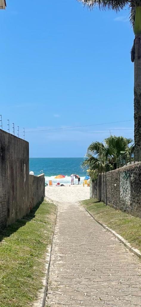 Apto De 2 Dorm. A 400M Do Mar. Florianópolis Esterno foto